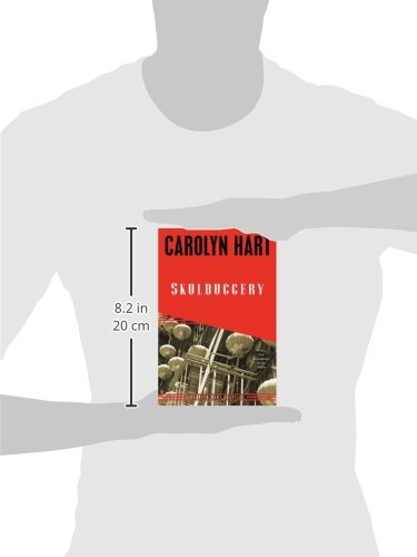 Skulduggery (Carolyn Hart Classics)
