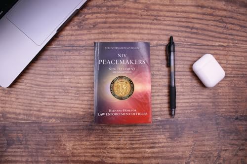 NIV, Peacemakers New Testament with Psalms and Proverbs, Pocket-Sized, Paperback, Comfort Print: Help and Hope for Law Enforcement Officers