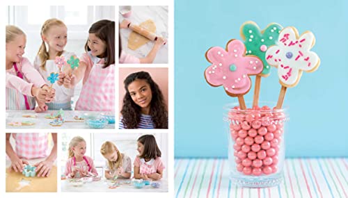 American Girl Baking Gift Set: Recipes for Cookies, Cupcakes & More (Kids Cookbook, American Girl Doll)