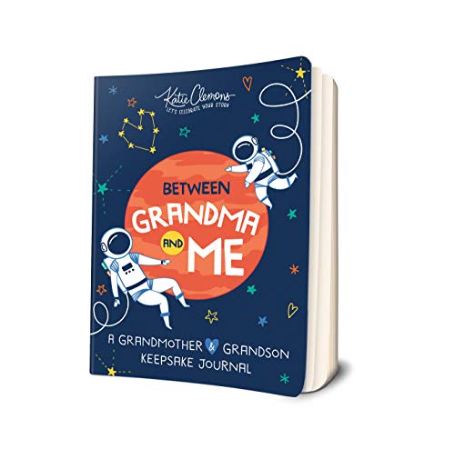 Between Grandma and Me: A Guided Journal For Boys And Their Grandmas To Create A Precious Memory Book Together! (Gift For Boys or Grandmas)
