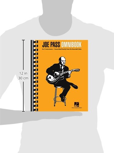 Joe Pass Omnibook - Jazz Guitar Solos for C Instruments  33 Transcriptions with Standard Notation and Guitar Tablature  Sheet Music for Improvisation and Study  Jazz Songbook for Musicians