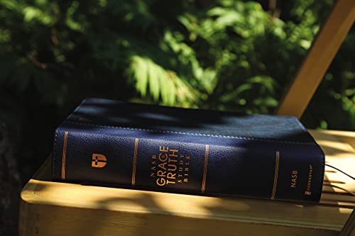 NASB, The Grace and Truth Study Bible (Trustworthy and Practical Insights), Leathersoft, Navy, Red Letter, 1995 Text, Comfort Print
