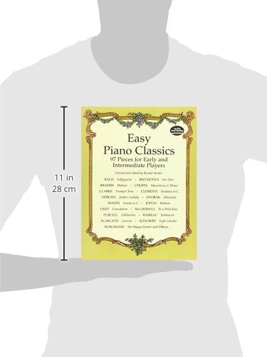 Easy Piano Classics : 97 Pieces for Early and Intermediate Players