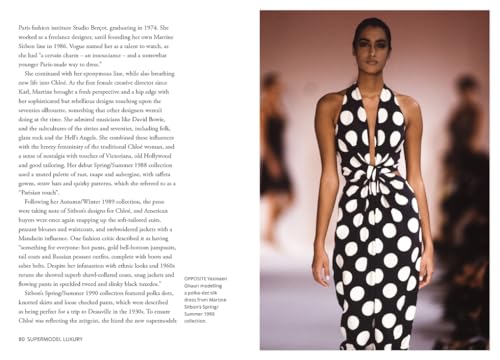 Little Book of Chloé: The story of the iconic brand (Little Books of Fashion, 25)