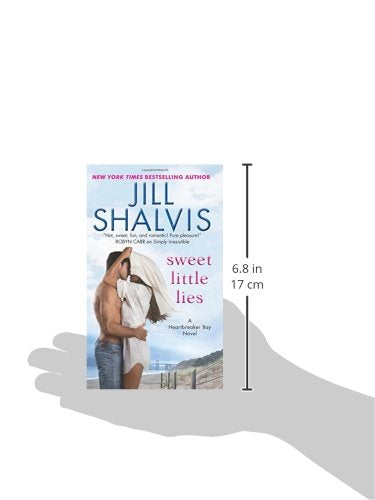 Sweet Little Lies: A Heartbreaker Bay Novel (Heartbreaker Bay, 1)