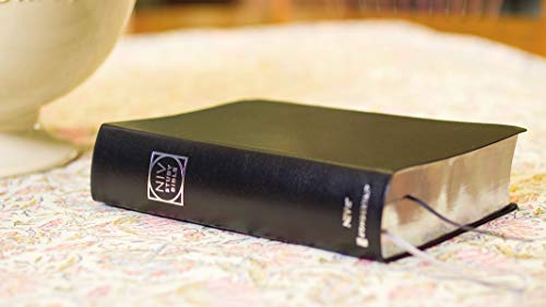 NIV Study Bible, Fully Revised Edition (Study Deeply. Believe Wholeheartedly.), Bonded Leather, Black, Red Letter, Comfort Print