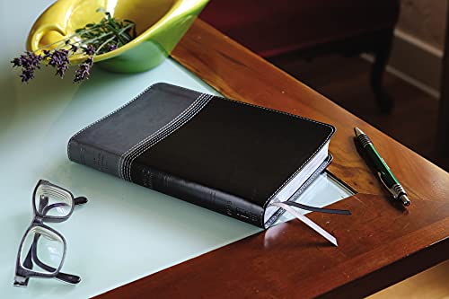 NASB, Thinline Bible, Leathersoft, Black, Red Letter, 1995 Text, Thumb Indexed, Comfort Print