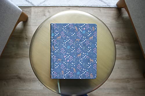 NIV, Journal the Word Bible (Perfect for Note-Taking), Double-Column, Cloth over Board, Navy Floral, Red Letter, Comfort Print: Reflect, Take Notes, or Create Art Next to Your Favorite Verses