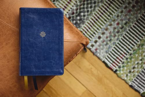 NKJV, Thompson Chain-Reference Bible, Handy Size, Leathersoft, Navy, Red Letter, Thumb Indexed, Comfort Print
