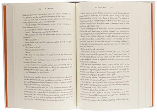 The Poppy War: A Novel (The Poppy War, 1)