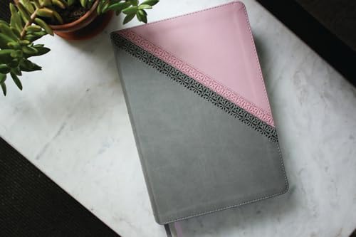 NIV Application Bible, Large Print, Leathersoft, Pink/Gray, Red Letter, Thumb Indexed, Comfort Print: Bringing the Ancient Message of the Bible into Your World (NIV Application Commentary Resources)