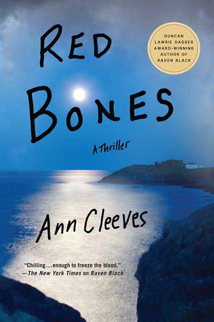 Red Bones: A Thriller (Shetland Island Mysteries)
