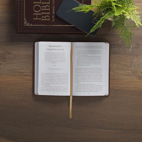 Finding Wisdom in Proverbs: 100 Devotions to Build Biblical Character