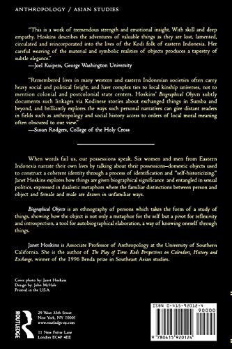 Biographical Objects by Hoskins, Janet