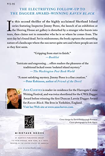 White Nights: A Thriller (Shetland Island Mysteries, 2)