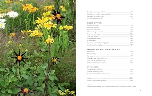 Growing Bulbs in the Natural Garden: Innovative Techniques for Combining Bulbs and Perennials in Every Season