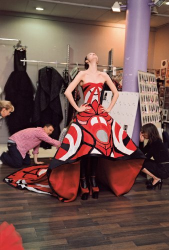 Alexander McQueen: Working Process: Photographs by Nick Wapl