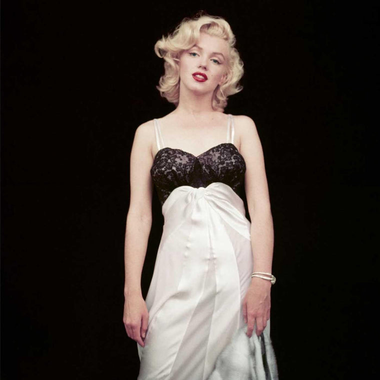 The Essential Marilyn Monroe: Milton H. Greene: 50 Sessions (The Marilyn Monroe Collection)