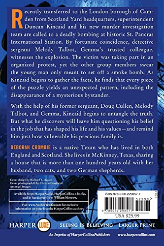 To Dwell in Darkness: A Novel (Duncan Kincaid/Gemma James Novels, 16)