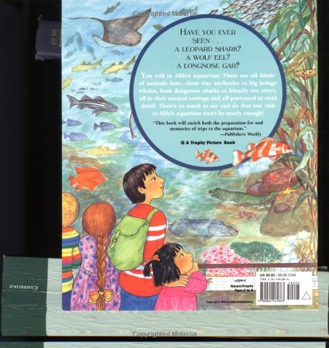My Visit to the Aquarium (Trophy Picture Books (Paperback))