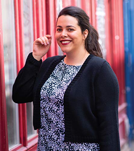 Plus Size Knits: 25 Knitting Patterns for Sweaters & Accessories (Fox Chapel Publishing) Stylish, Sophisticated, Flattering Designs Specifically Created for Plus Size Women, Not Just Up-Sized