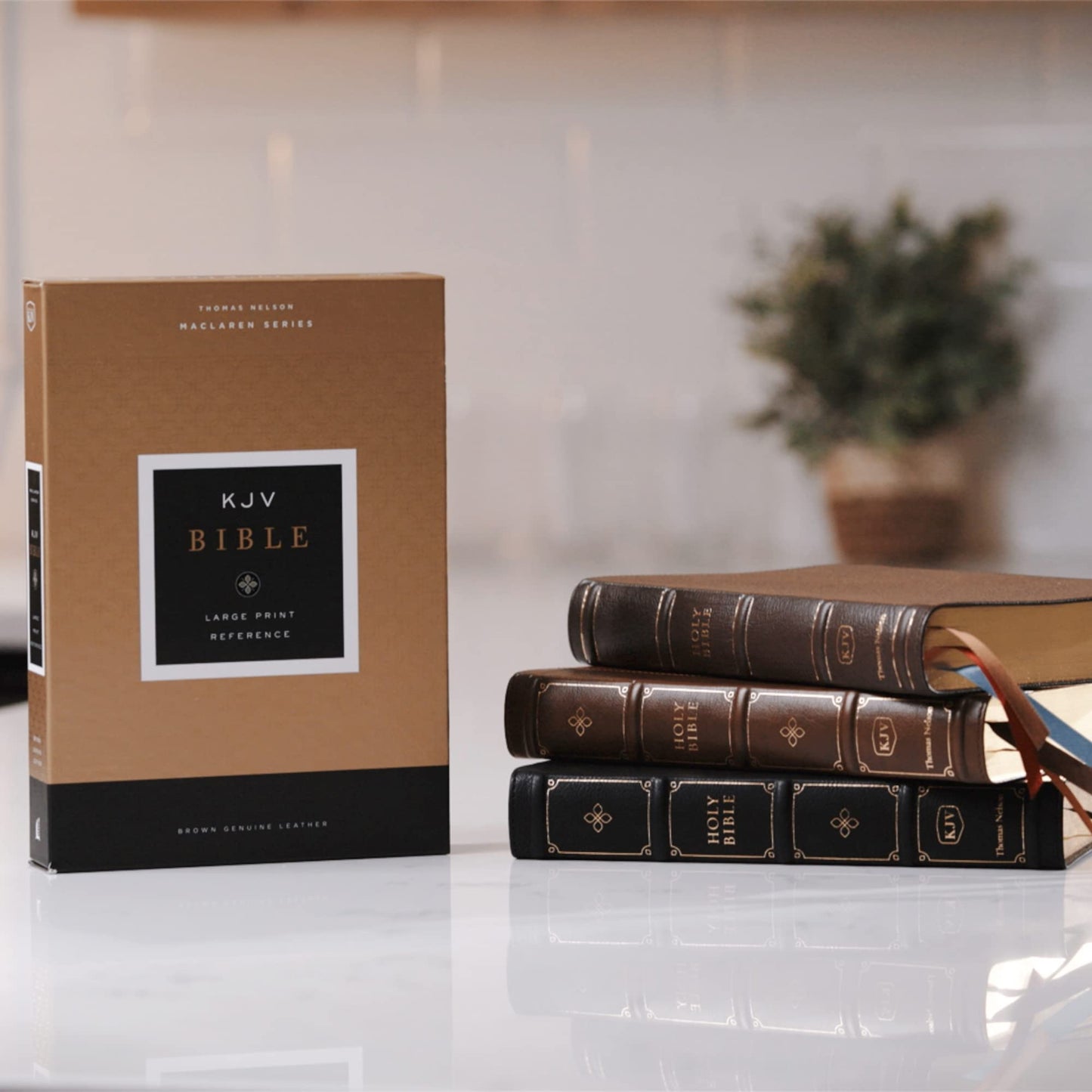 KJV Holy Bible: Large Print Verse-by-Verse with Cross References, Brown Genuine Leather, Comfort Print: King James Version (Maclaren Series)