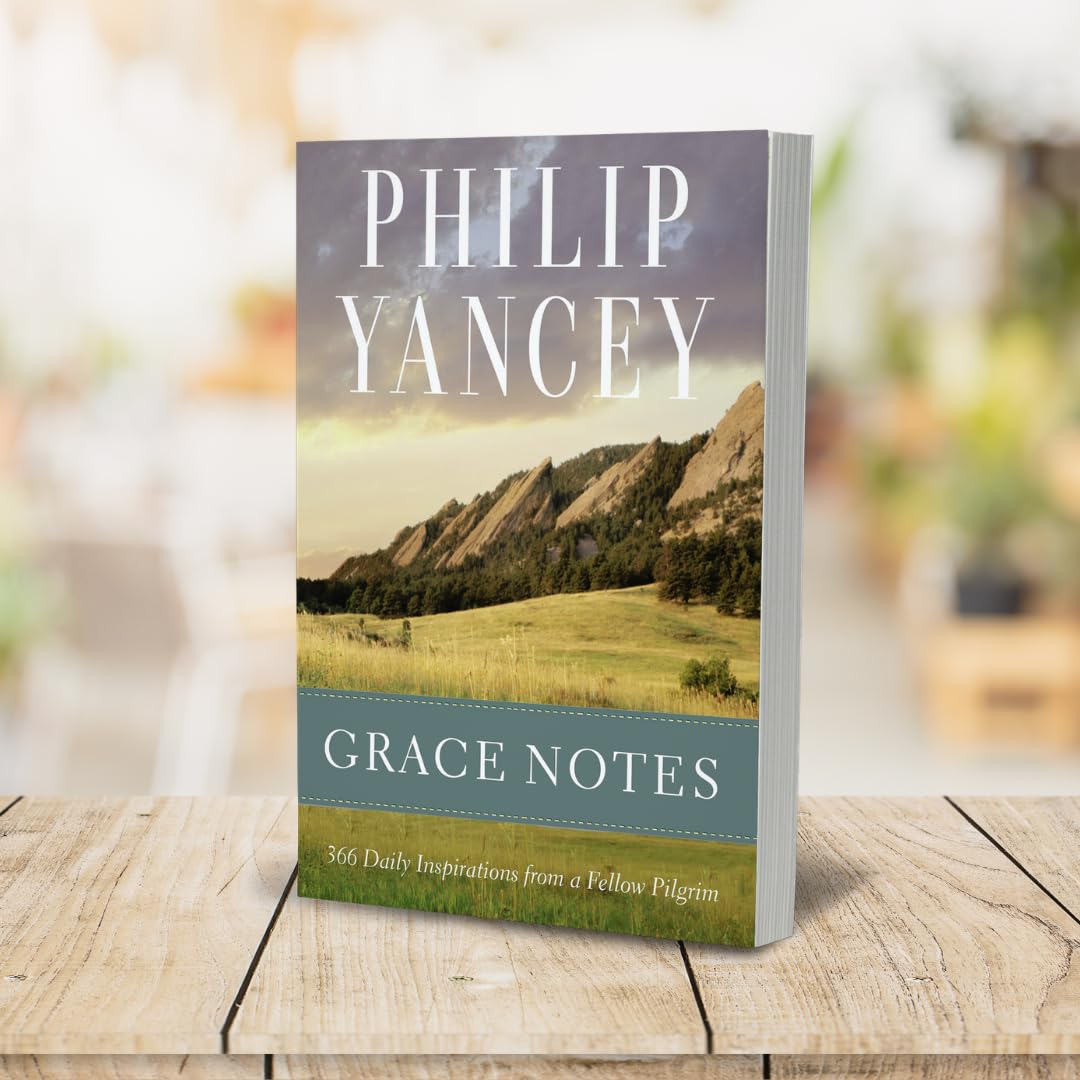 Grace Notes: 366 Daily Inspirations from a Fellow Pilgrim