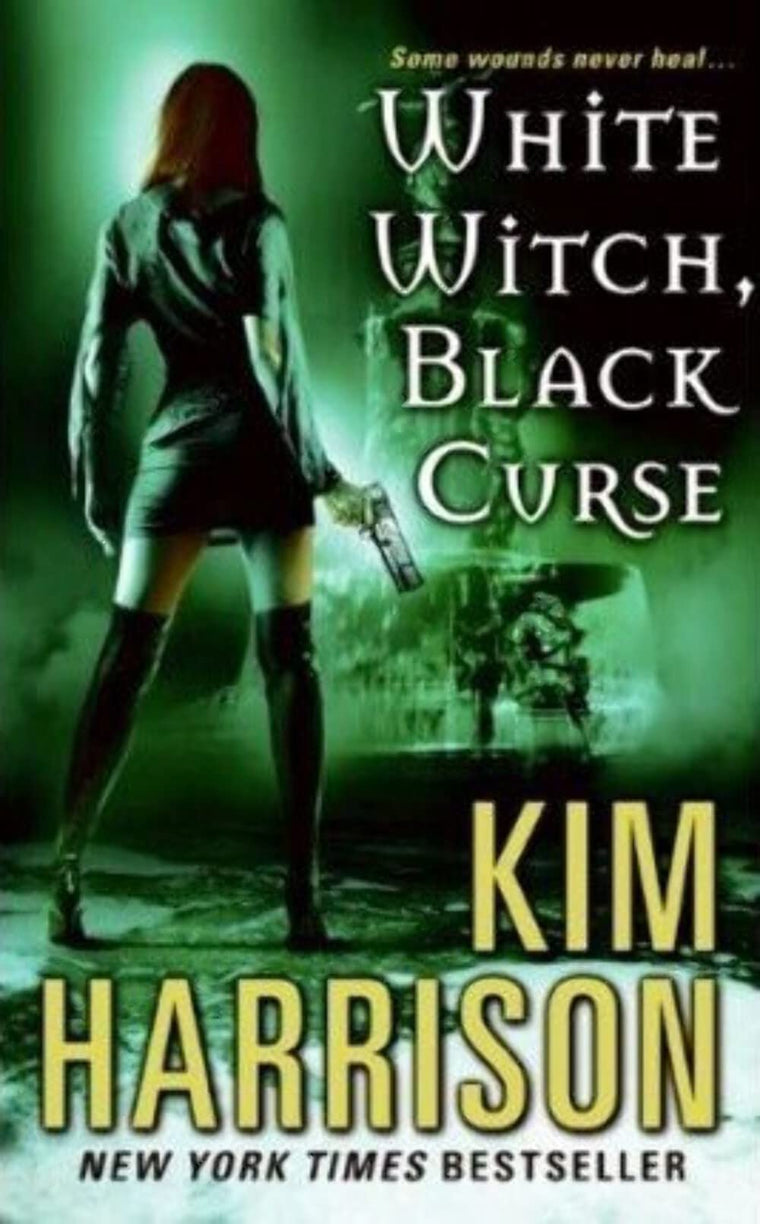 White Witch, Black Curse (The Hollows, Book 7)