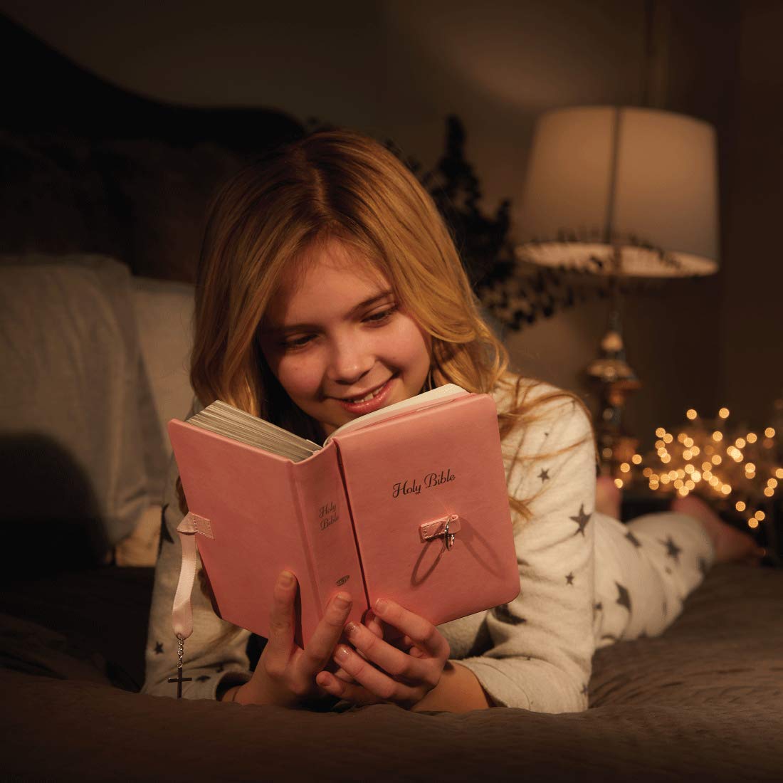 NKJV, Simply Charming Bible, Hardcover, Pink: Pink Edition b