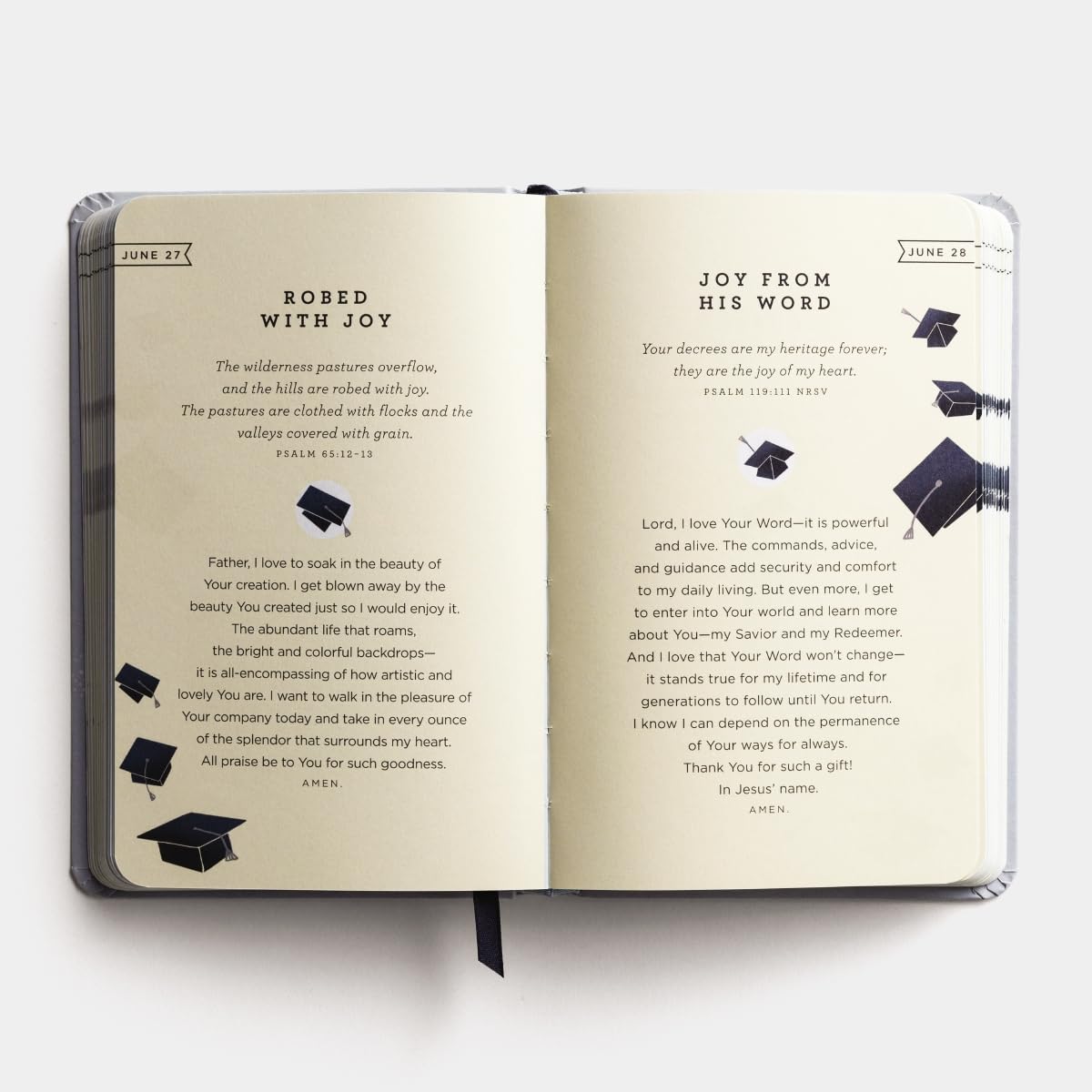 A Prayer a Day for Graduates: A Year of Wisdom and Guidance from God?s Word (A 365-Day Prayer Devotional) - The Perfect Christian Graduation Gift to Celebrate Your Grad
