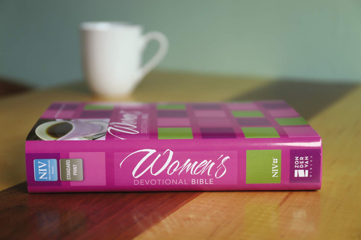 NIV, Women's Devotional Bible, Hardcover, Multi-Color