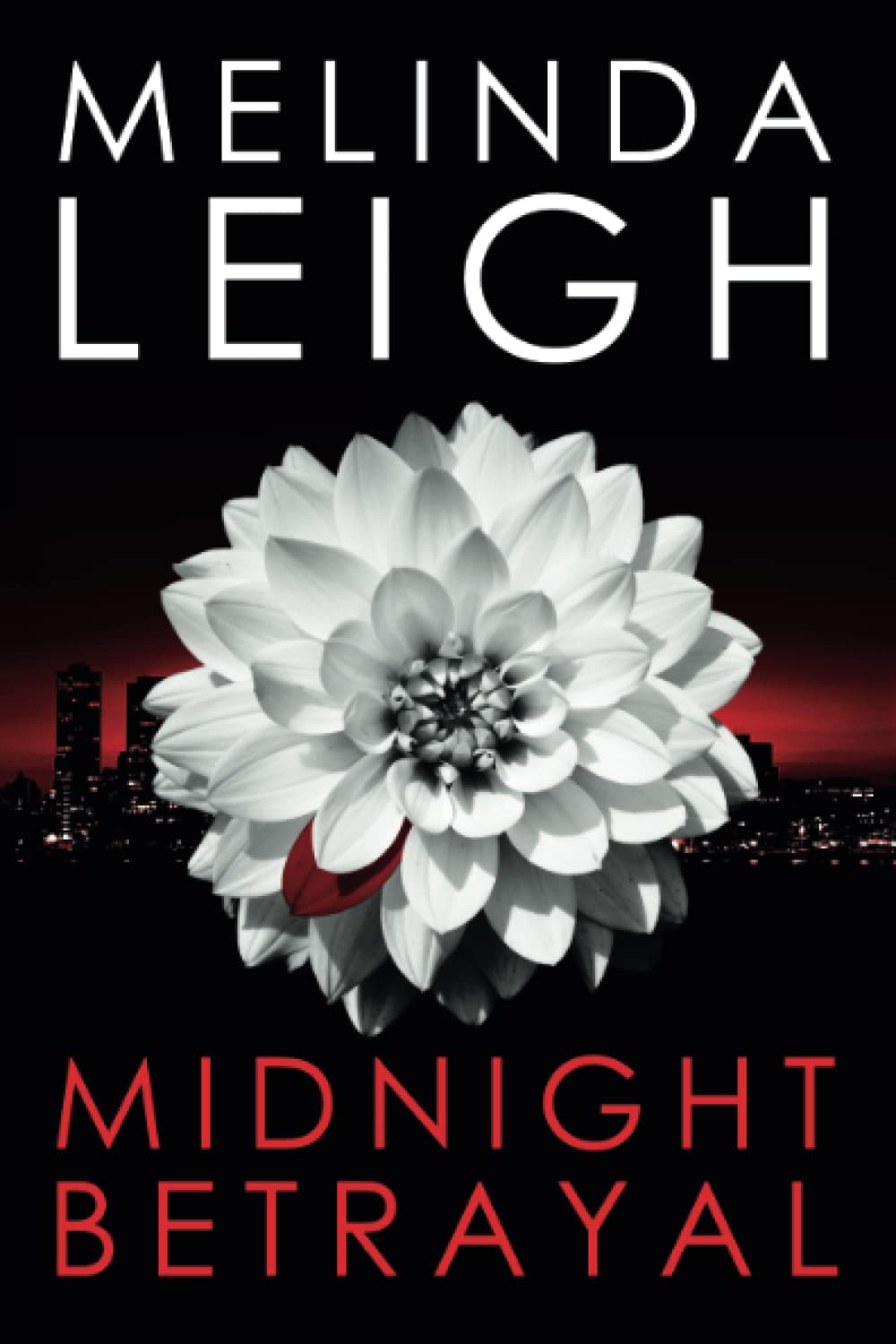 Midnight Betrayal (Midnight, 3)