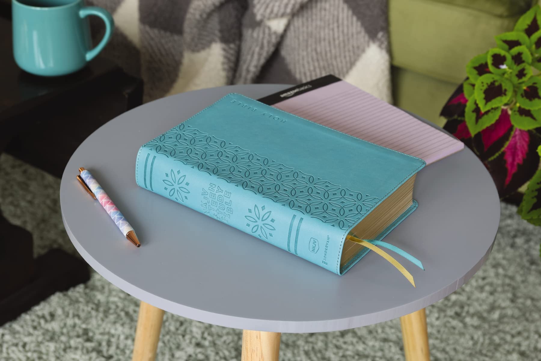 NKJV, Teen Study Bible, Leathersoft, Teal, Comfort Print