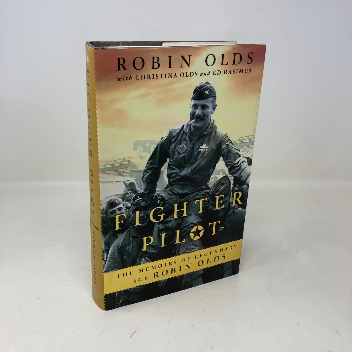 Fighter Pilot: The Memoirs of Legendary Ace Robin Olds