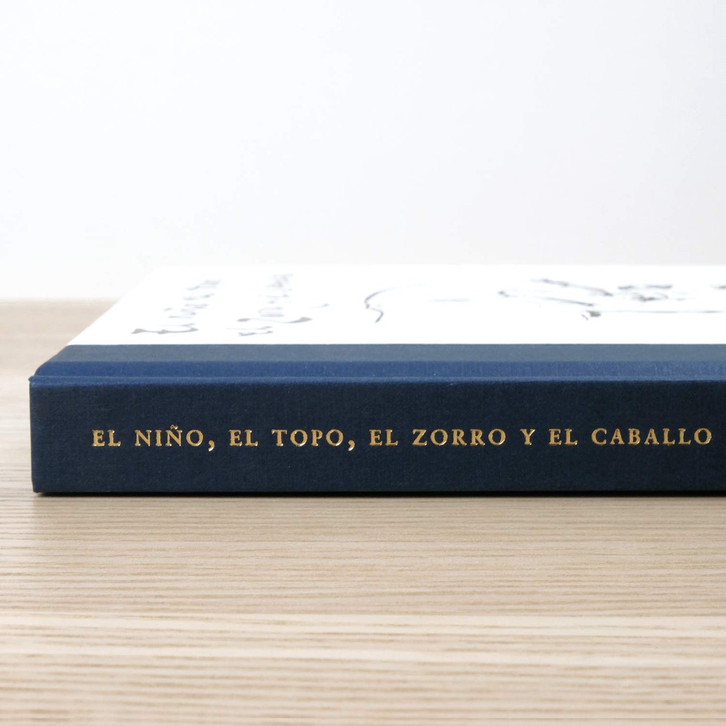 El nio, el topo, el zorro y el caballo / The Boy, the Mole, the Fox and the Horse (Spanish Edition)