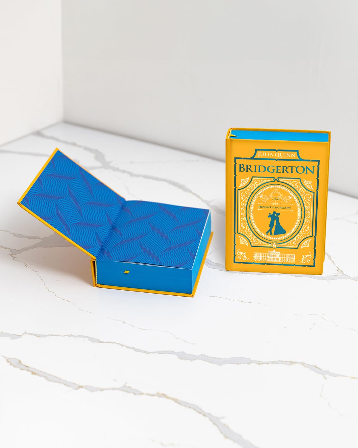 It's In His Kiss and On the Way to the Wedding: Bridgerton Collector's Edition: Bridgerton: Hyancinth's Story