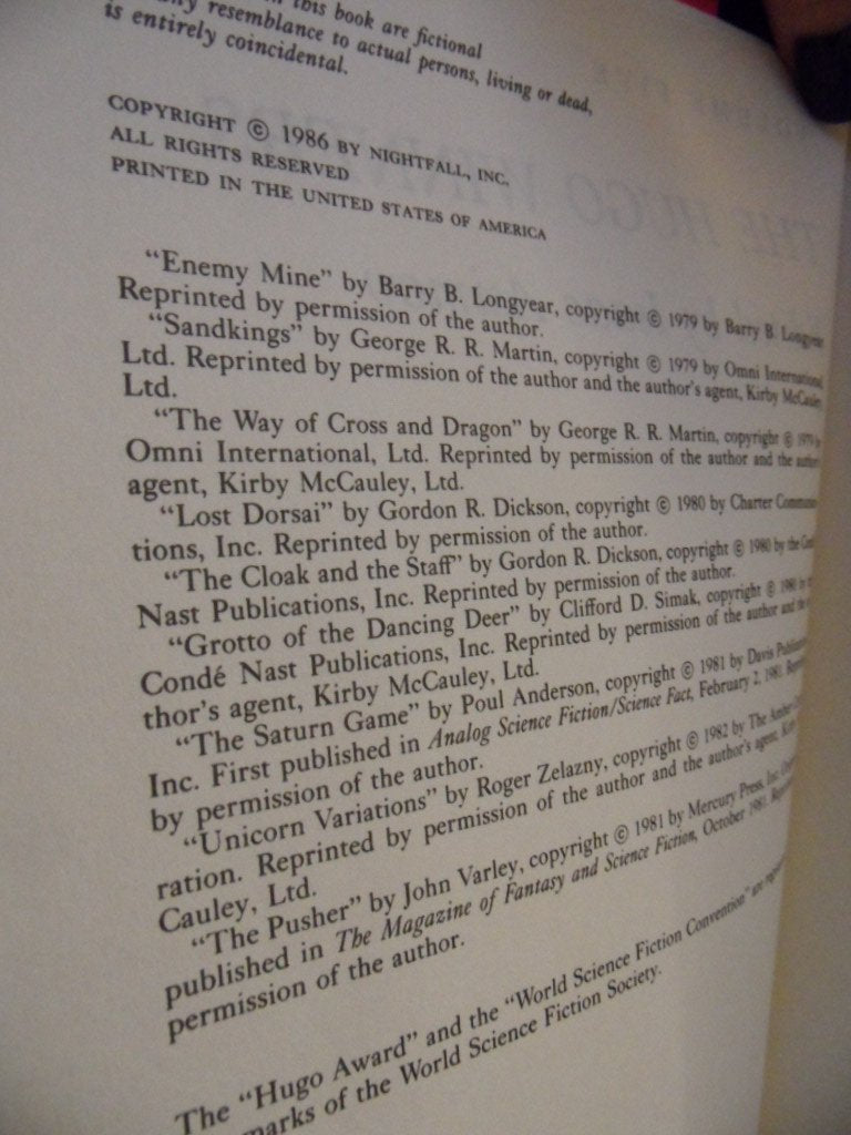 The Hugo Winners, Volume 5: Nine Prizewinning Science Fiction Stories (1980 - 1982)