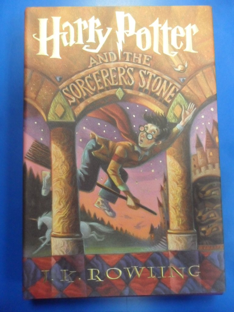 Harry Potter and the Sorcerer's Stone - Library Edition