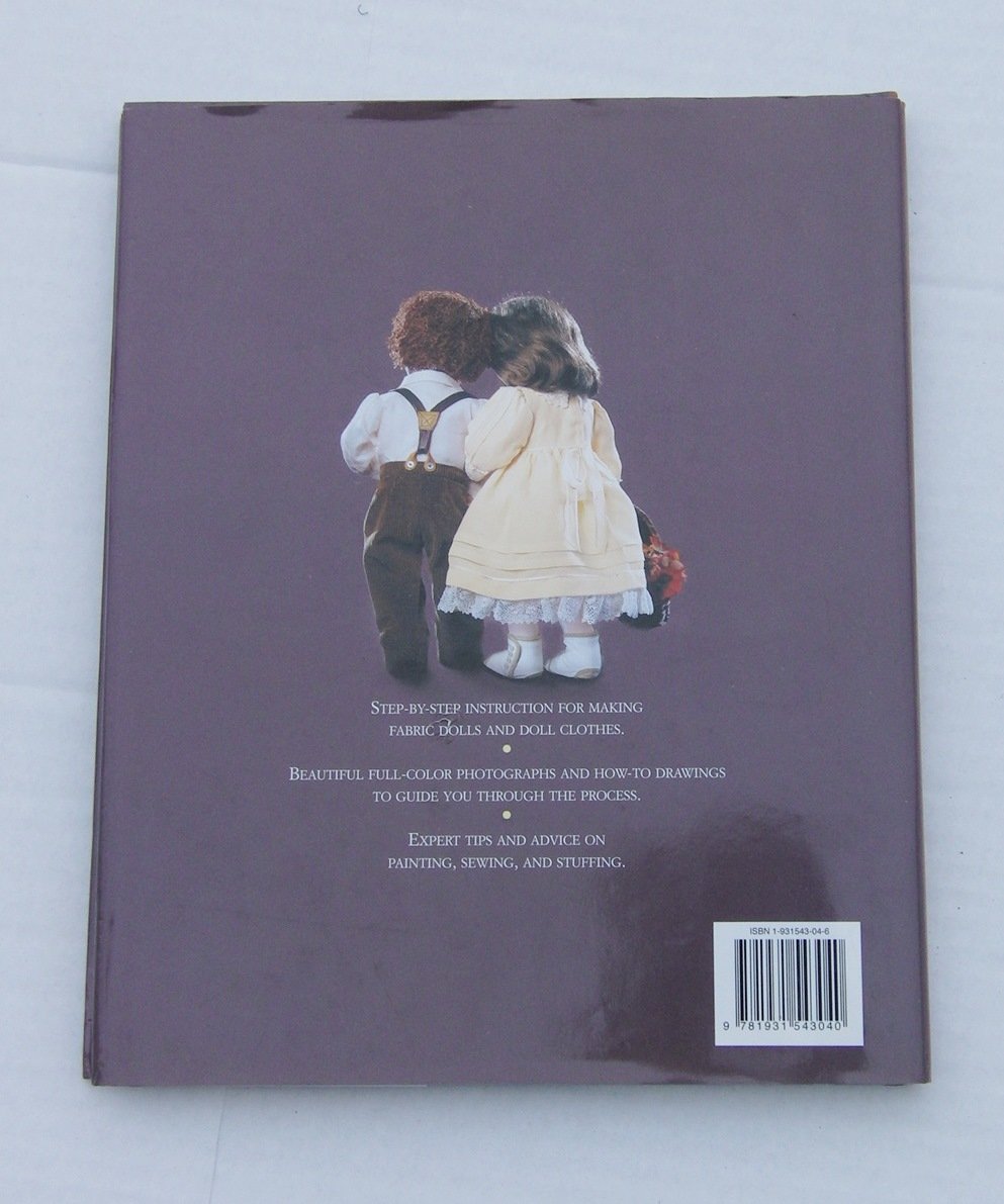 Classic Cloth Dolls: Beautiful Fabric Dolls and Clothes from the Vogue Patterns Collection