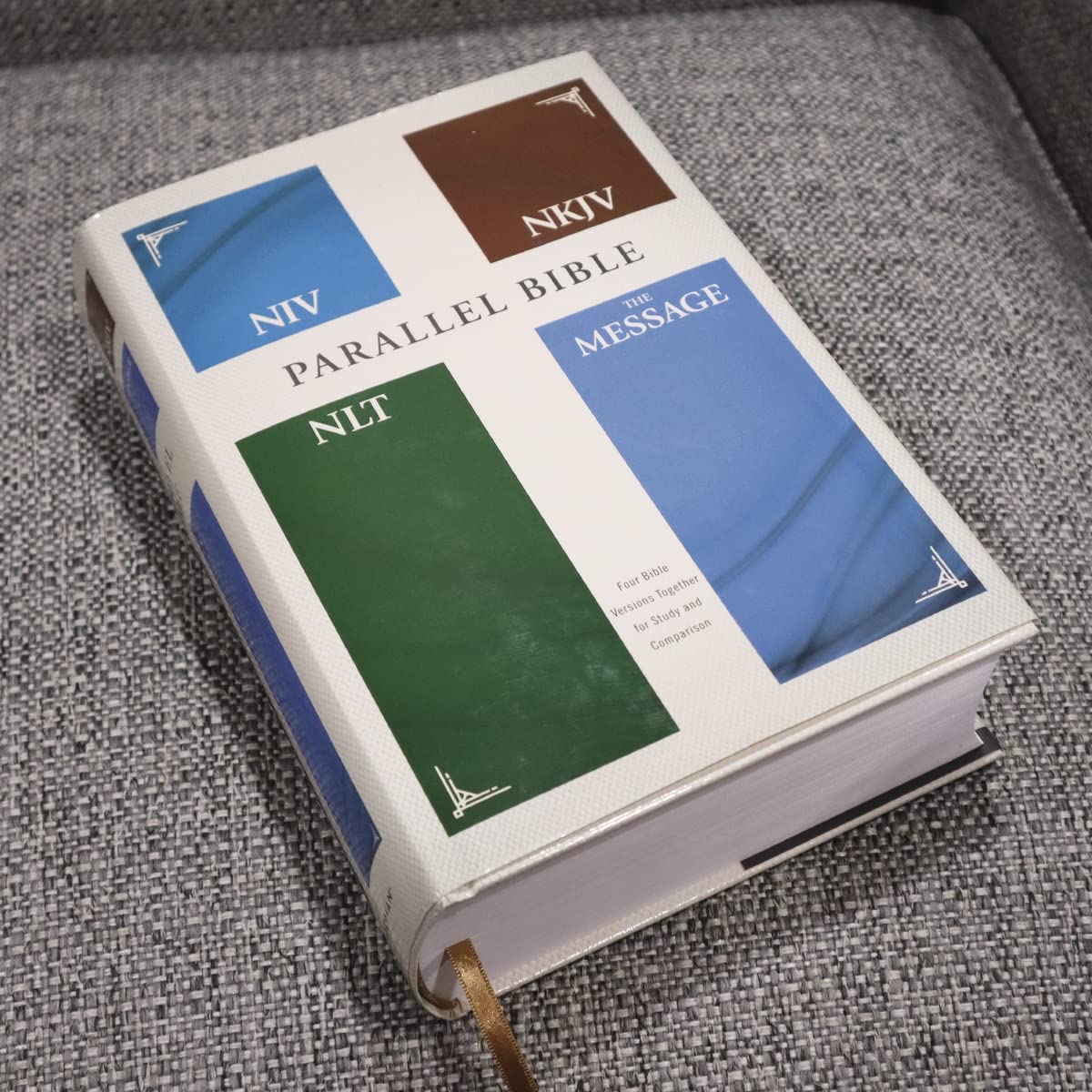 NIV, NKJV, NLT, The Message, (Contemporary Comparative) Parallel Bible, Hardcover