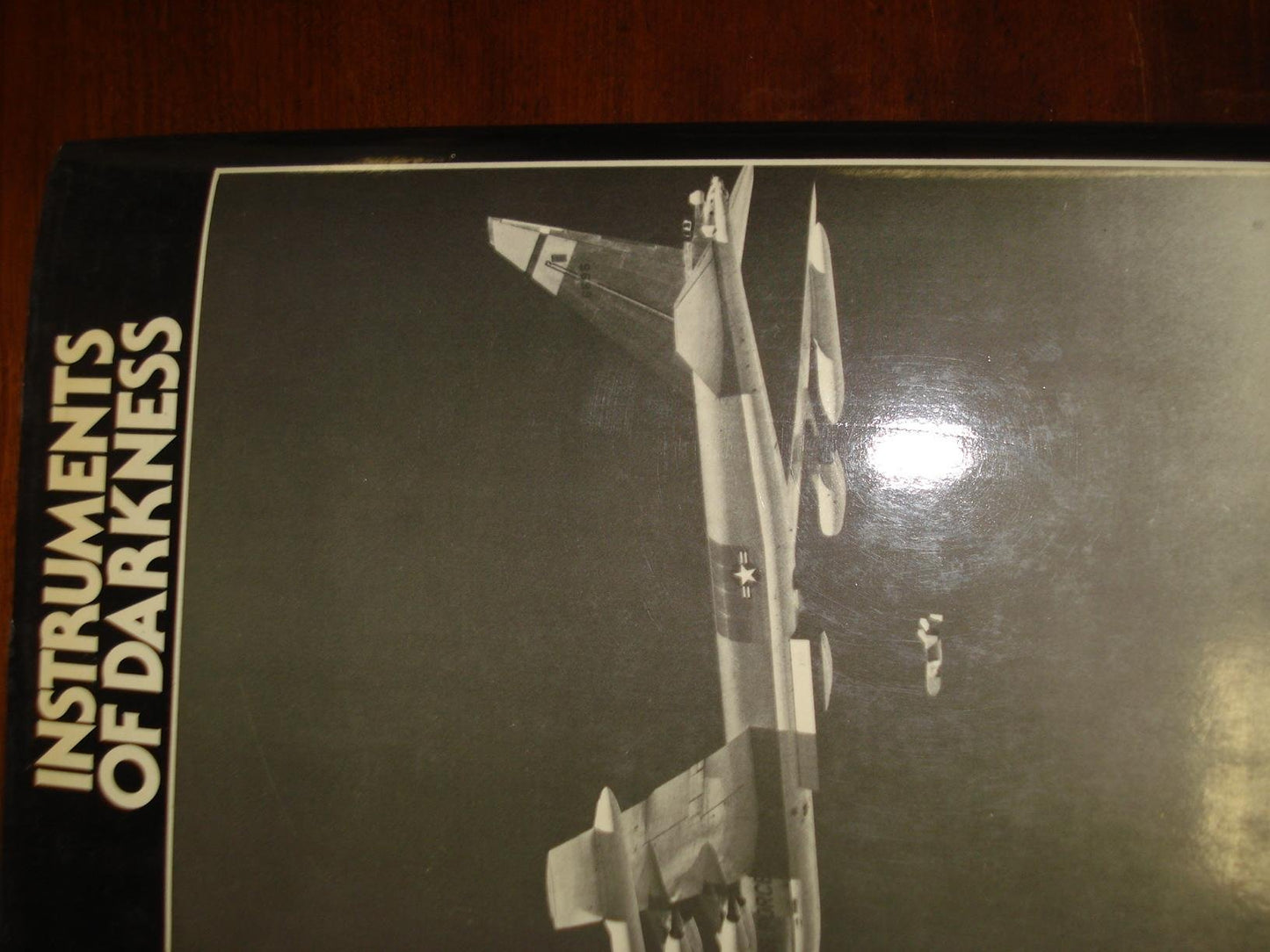 Instruments of Darkness: The History of Electronic Warfare b