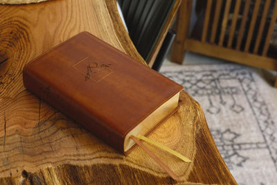 NIV, Spiritual Habits Bible, Leathersoft, Tan, Red Letter, Comfort Print: Learn to Live a Gospel-Centered Life