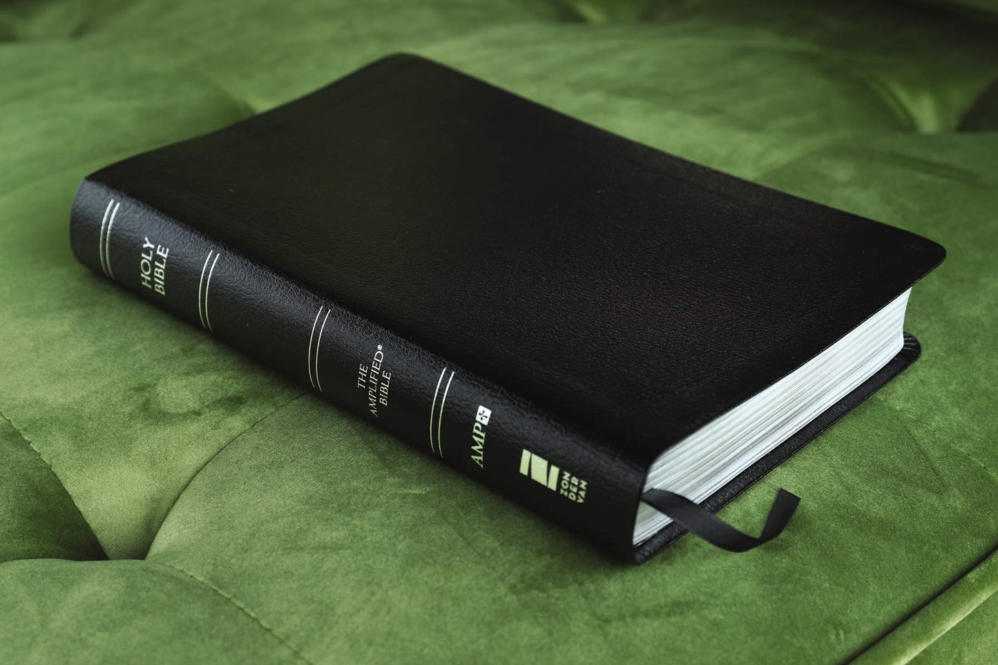 Amplified Holy Bible, Bonded Leather, Black: Captures the Full Meaning Behind the Original Greek and Hebrew