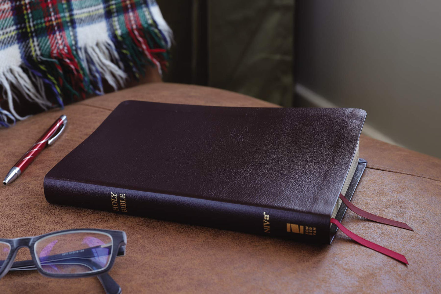 NIV Thinline Bible Bonded Leather Burgundy Red Letter