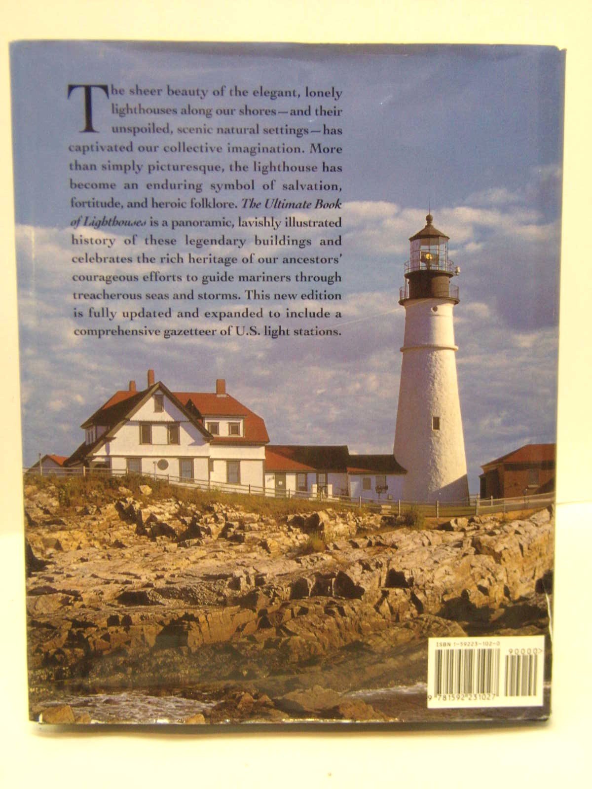 The Ultimate Book of Lighthouses