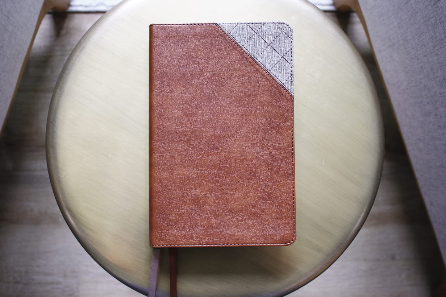 NIV, Thinline Bible, Leathersoft, Brown, Red Letter, Thumb Indexed, Comfort Print