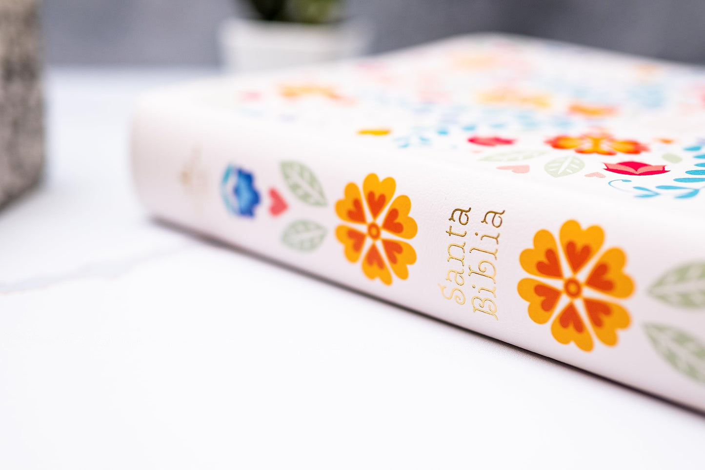 RVR 1960 Biblia letra supergigante edici?n 2023, floreada s?mil piel / RVR 1960 Super Giant Print 2023 edition Bible Flowers LeatherTouch (Spanish Edition)