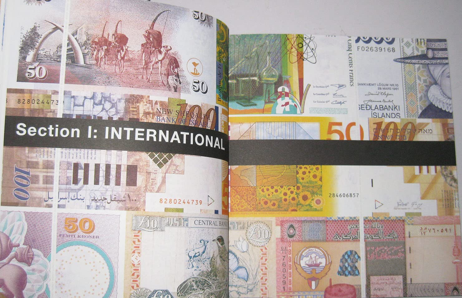 The Art of Money: The History and Design of Paper Currency from Around the World
