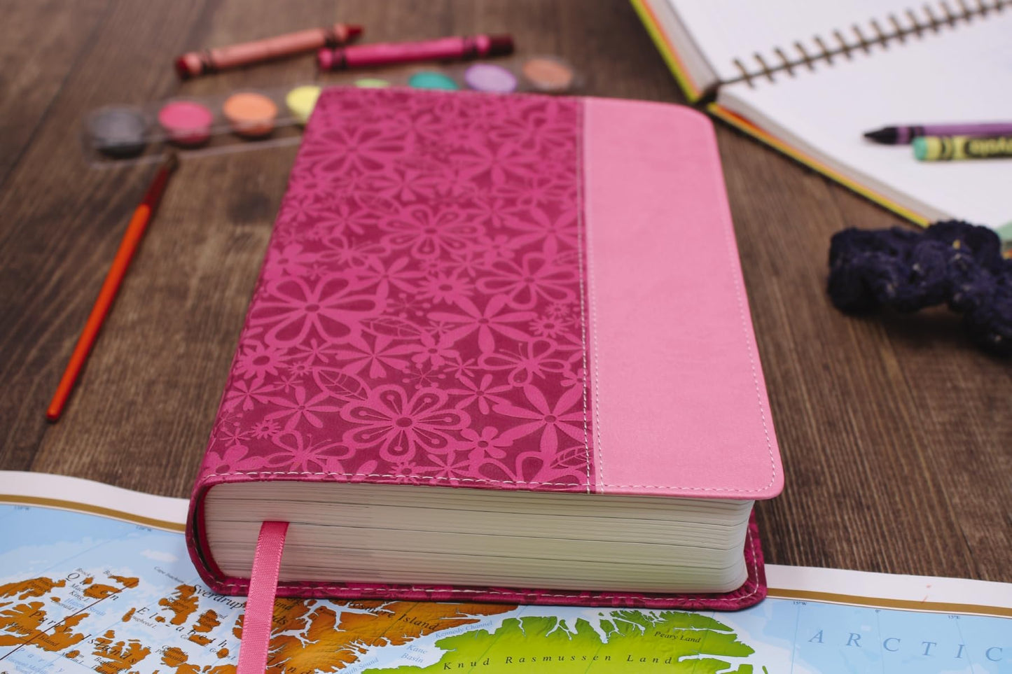 NIV Adventure Bible Leathersoft Pink Full Color by Zonde