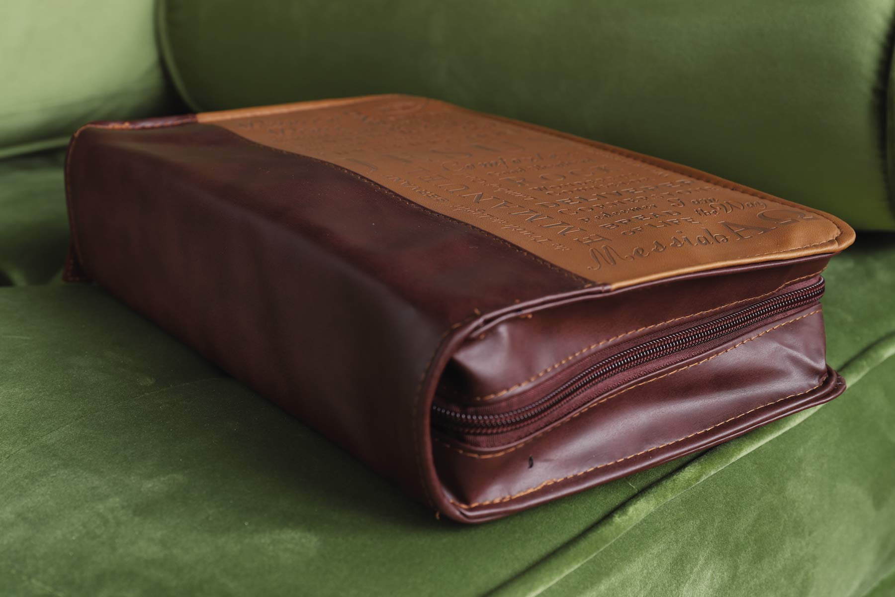 Names of Jesus Bible Cover, Zippered, Italian Duo-Tone Imitation Leather, Brown/Tan, Extra Large
